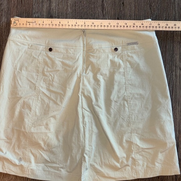 Royal Robbin’s size 16 khaki skort - Picture 7 of 10